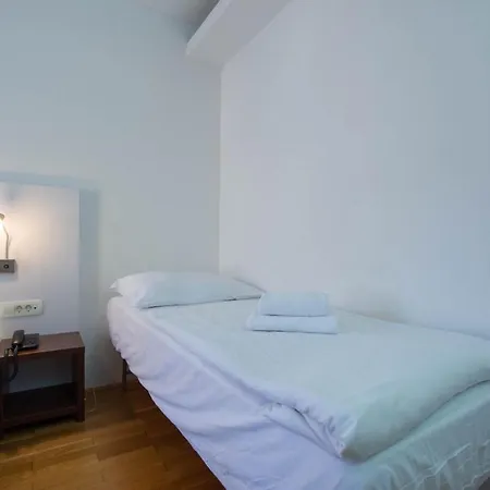 Sveti Križ 4*