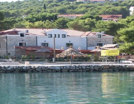 Sveti Kriz Szálloda Arbanija