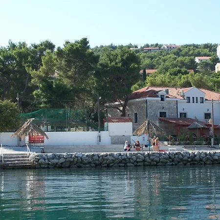 Sveti Kriz 4* Arbanija