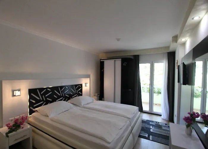 Sveti Kriz Otel 4*